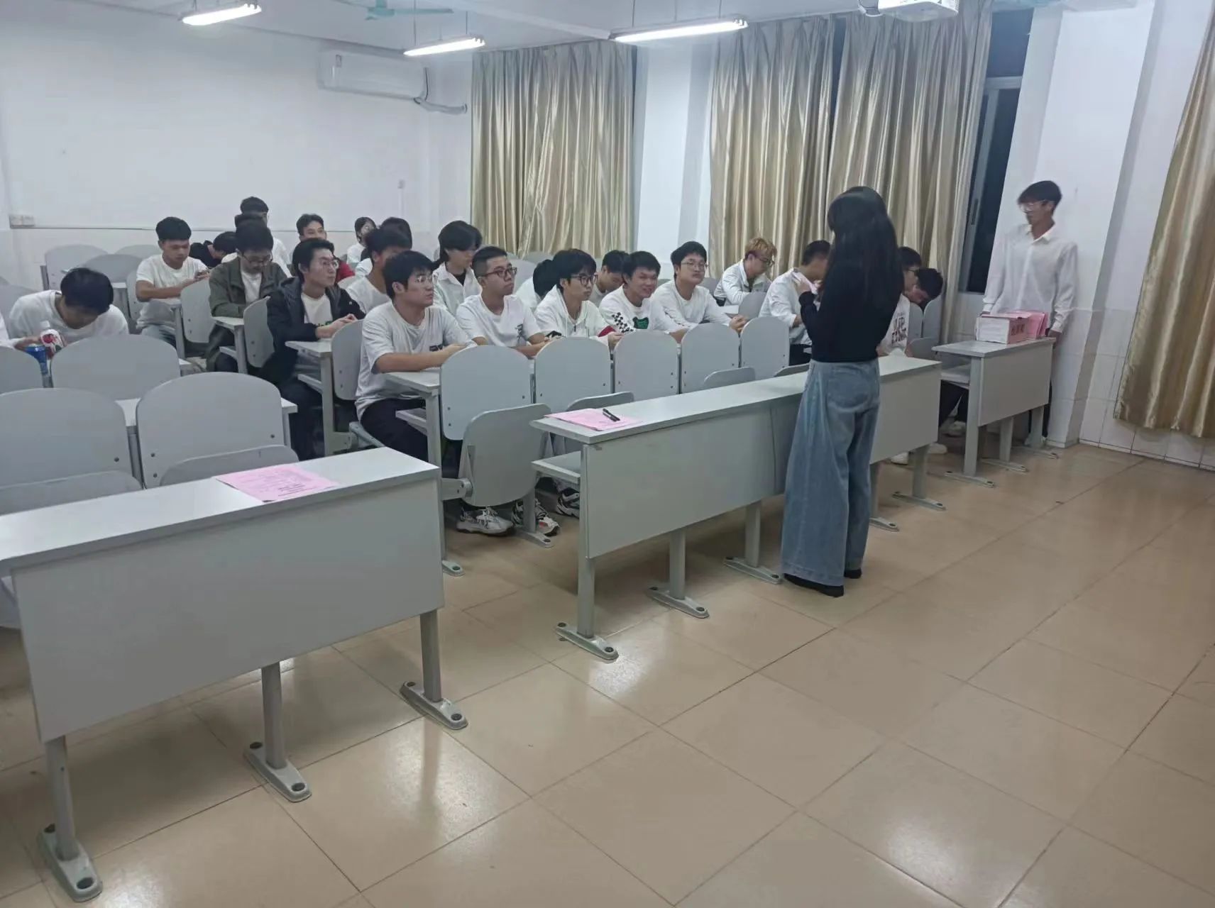 微信图片_20231205132900.jpg 微信图片_20231205132900.jpg