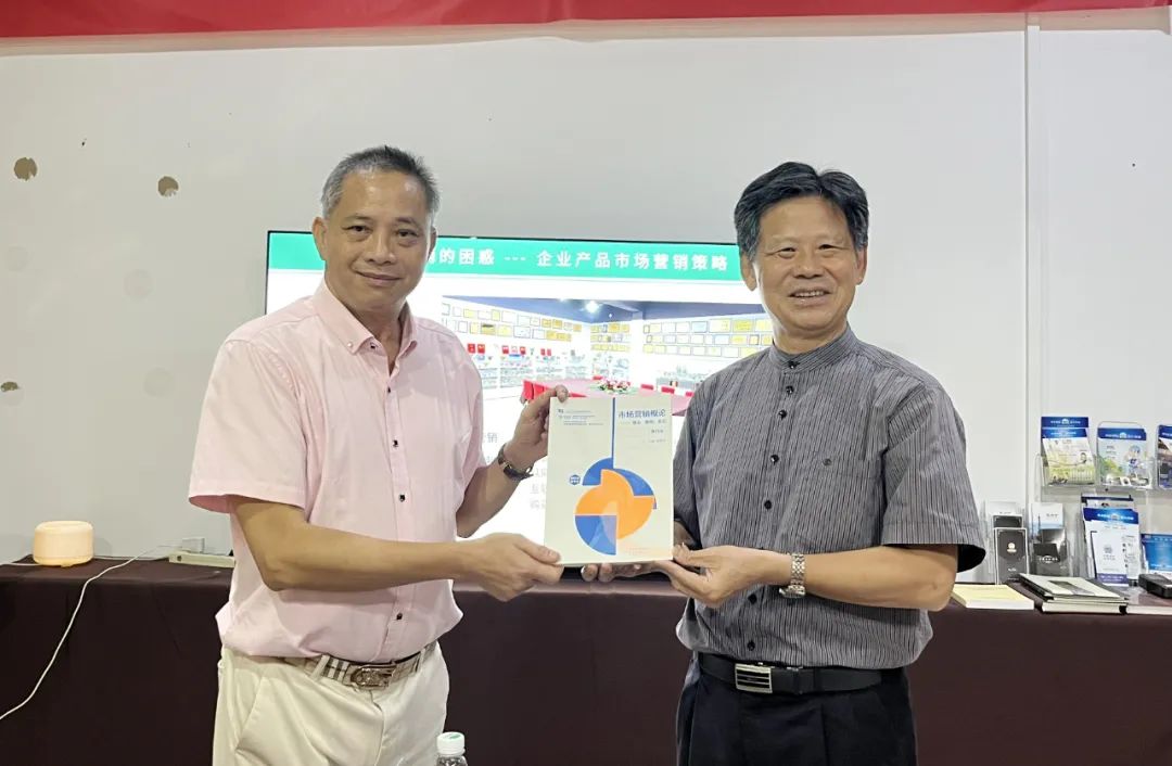 640 (2).jpg 640 (2).jpg