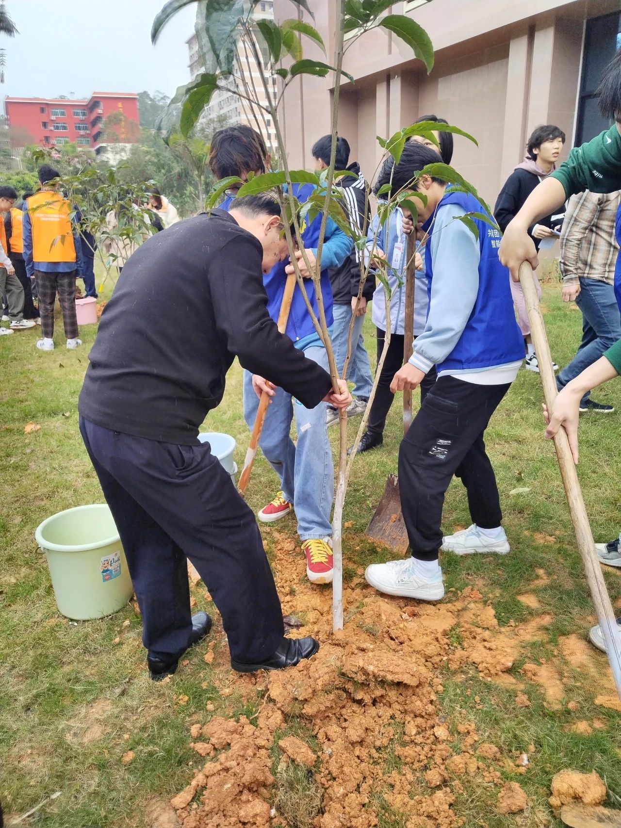 微信图片_20240315210032.jpg 微信图片_20240315210032.jpg