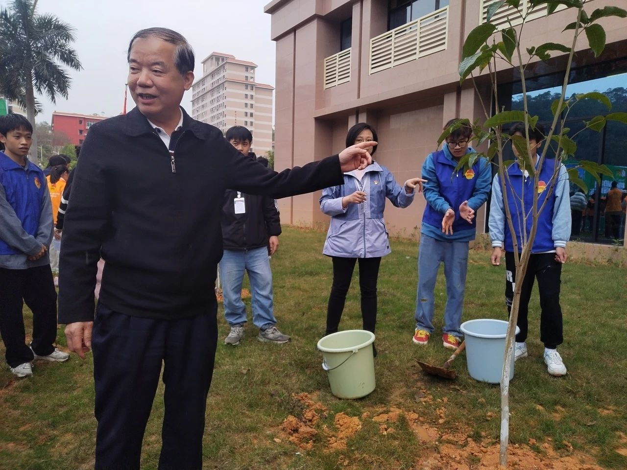 微信图片_20240315210040.jpg 微信图片_20240315210040.jpg