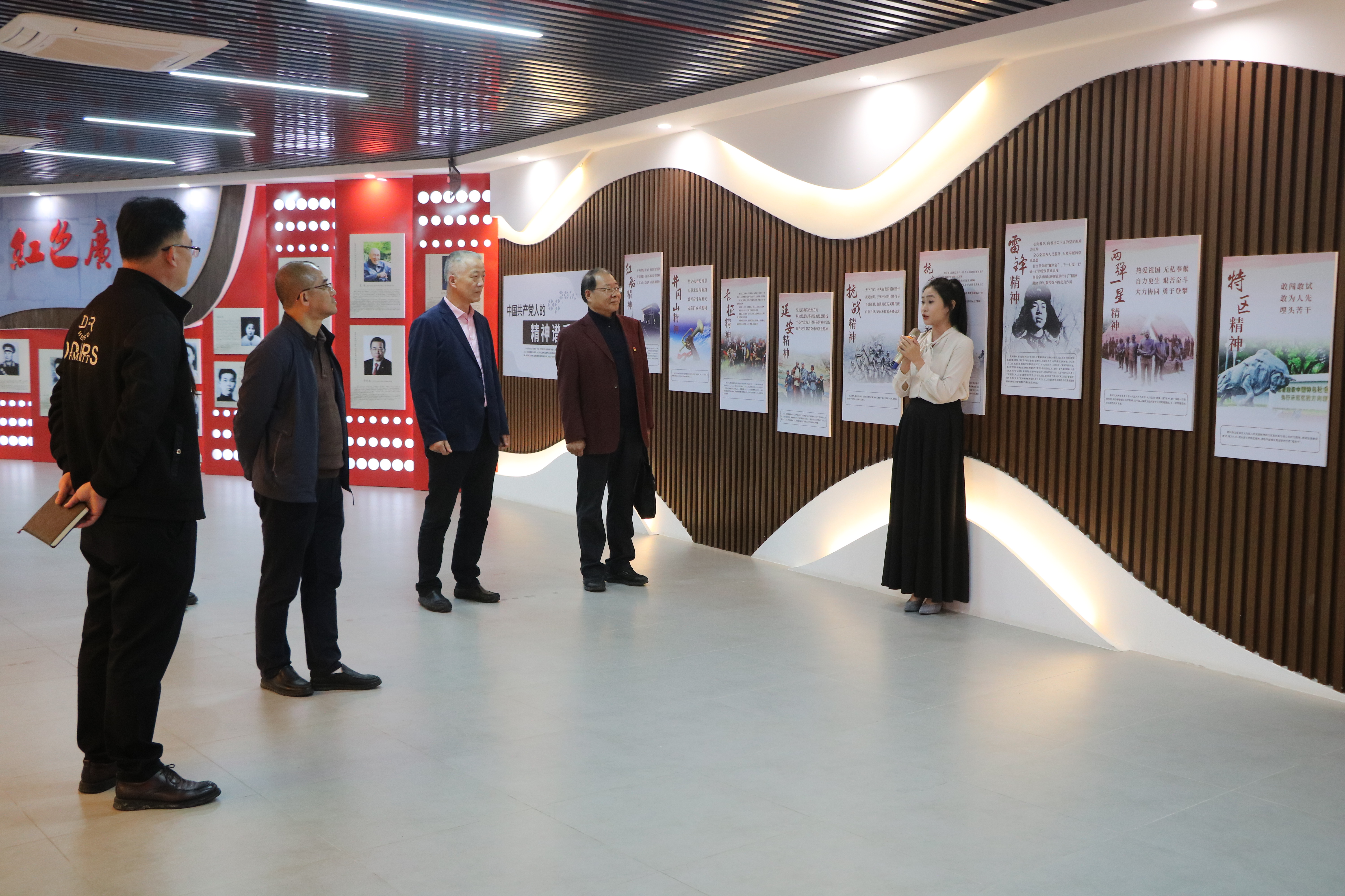 IMG_0100.JPG IMG_0100.JPG