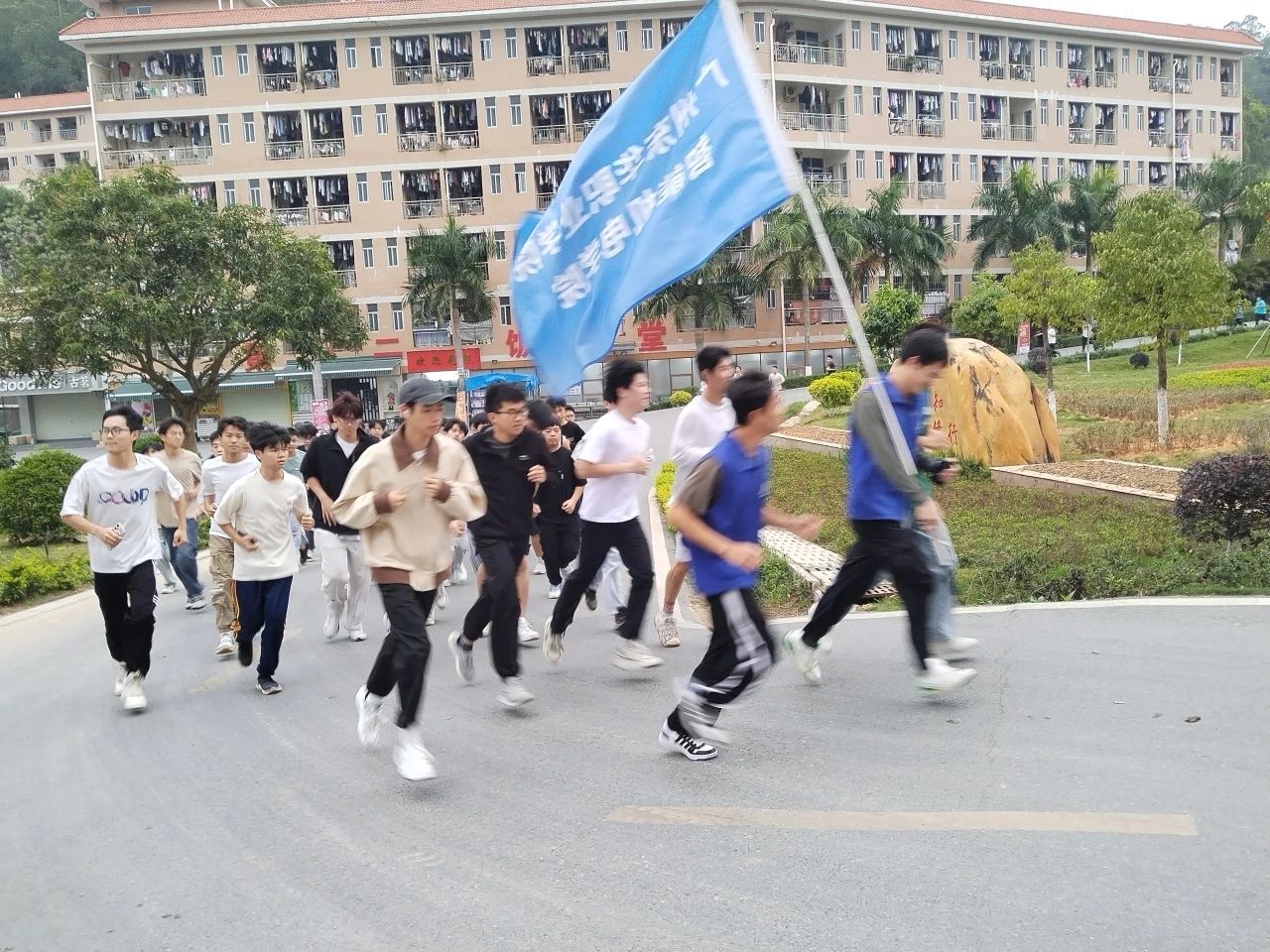 微信图片_20240329183812.jpg 微信图片_20240329183812.jpg