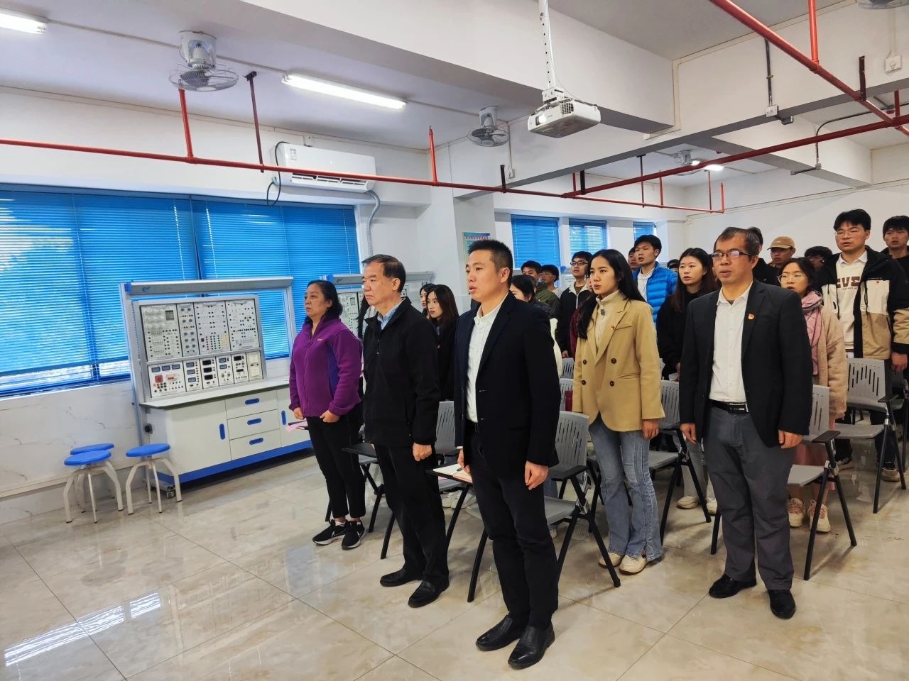 微信图片_20250105001216.jpg 微信图片_20250105001216.jpg