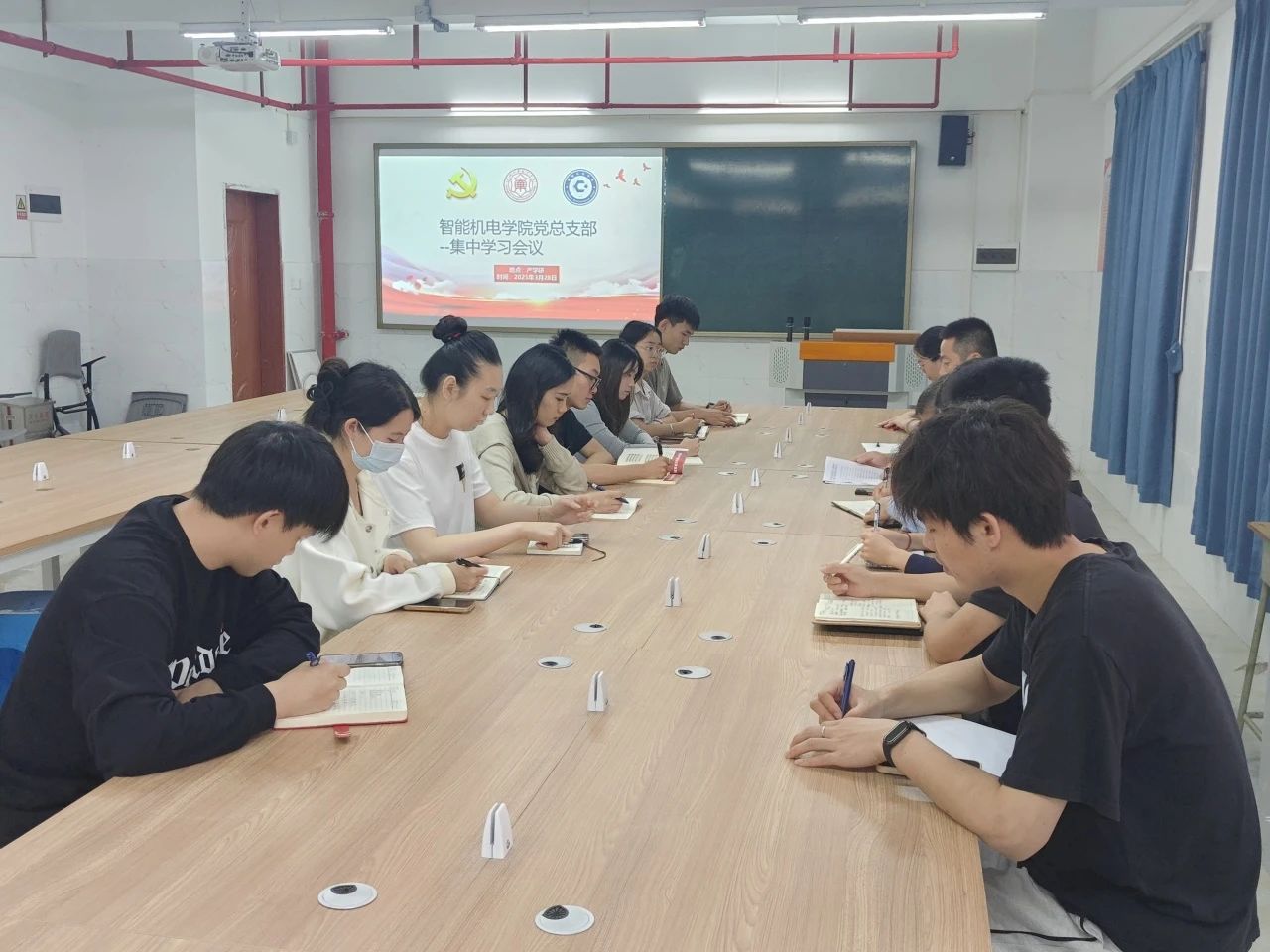 微信图片_20250331204251.jpg 微信图片_20250331204251.jpg