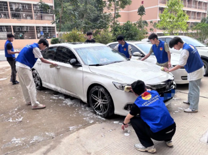 屏幕截图 2025-04-28 120911.png 屏幕截图 2025-04-28 120911.png