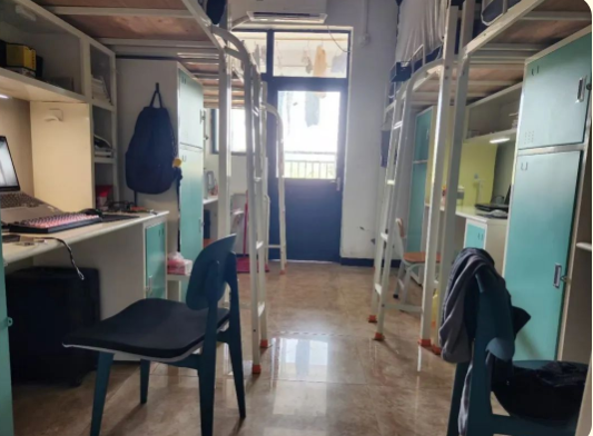 屏幕截图 2025-04-28 183047.png 屏幕截图 2025-04-28 183047.png