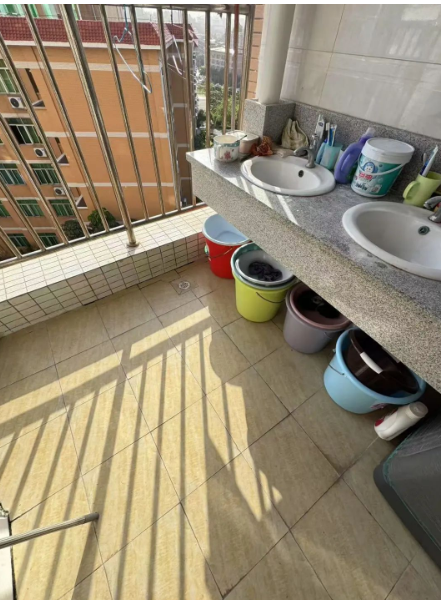 屏幕截图 2025-04-28 183534.png 屏幕截图 2025-04-28 183534.png