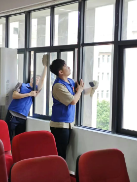 屏幕截图 2025-05-21 223924.png 屏幕截图 2025-05-21 223924.png