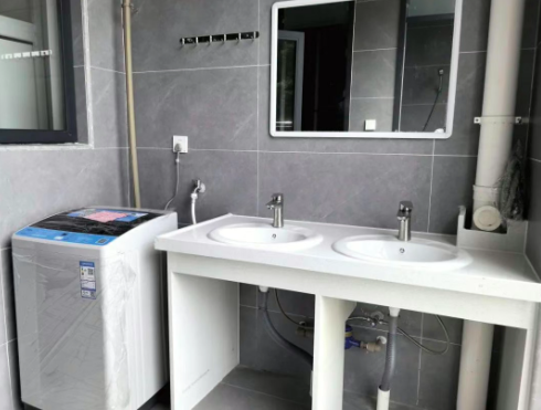 屏幕截图 2025-08-08 232433.png 屏幕截图 2025-08-08 232433.png