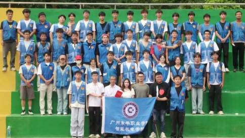 屏幕截图 2025-10-12 205900.png 屏幕截图 2025-10-12 205900.png