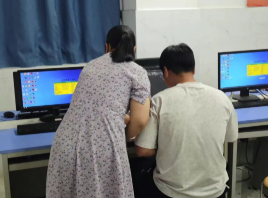 屏幕截图 2025-10-12 225252.png 屏幕截图 2025-10-12 225252.png