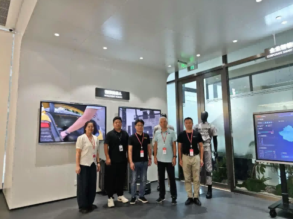 屏幕截图 2025-10-23 220319(1).png 屏幕截图 2025-10-23 220319(1).png