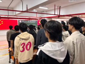 屏幕截图 2025-11-16 214621.png 屏幕截图 2025-11-16 214621.png