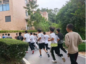 屏幕截图 2025-12-06 140034.png 屏幕截图 2025-12-06 140034.png