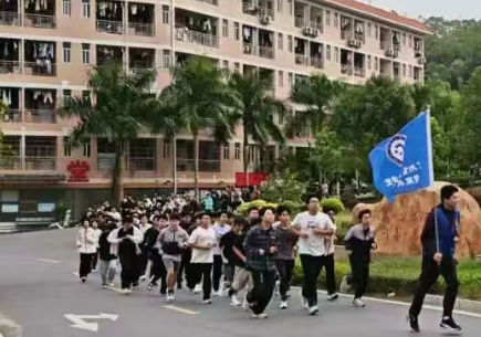 屏幕截图 2025-12-06 140045.png 屏幕截图 2025-12-06 140045.png