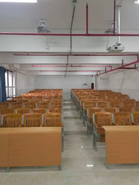 屏幕截图 2025-12-13 203245.png 屏幕截图 2025-12-13 203245.png