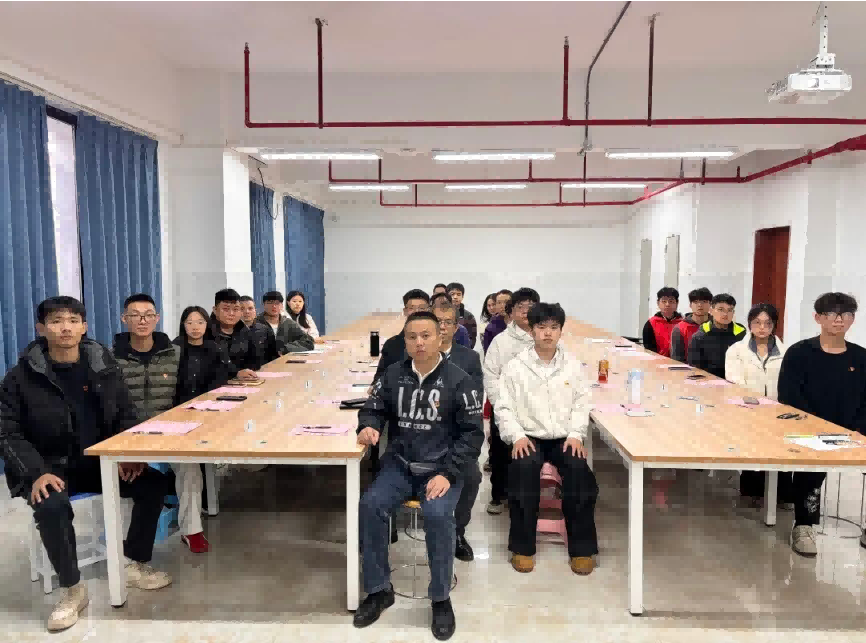 屏幕截图 2025-12-27 180706.png 屏幕截图 2025-12-27 180706.png